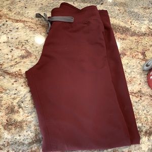 Figs Livingston Pants XSP - Maroon